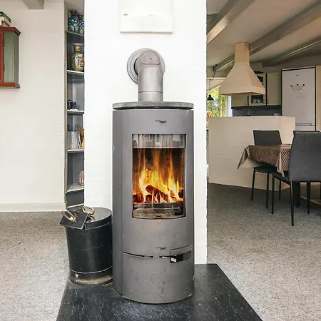 4 Star In Blåvand